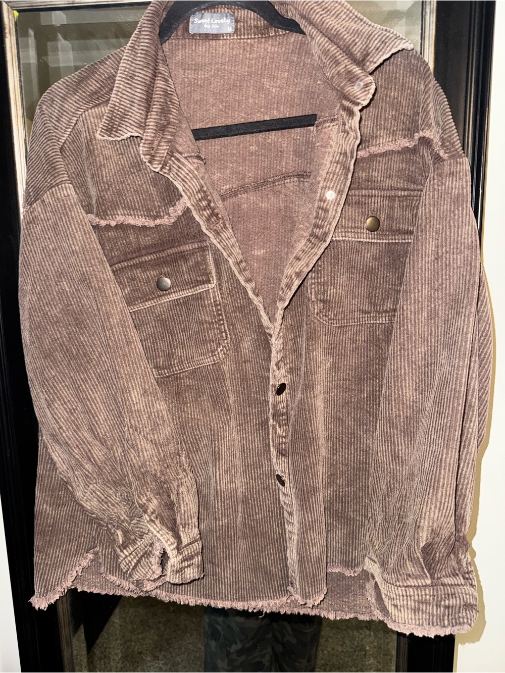 Women’s Corduroy Button-Down Shirt Jacket in Taupe